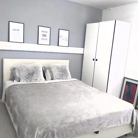 Apartment Simple *